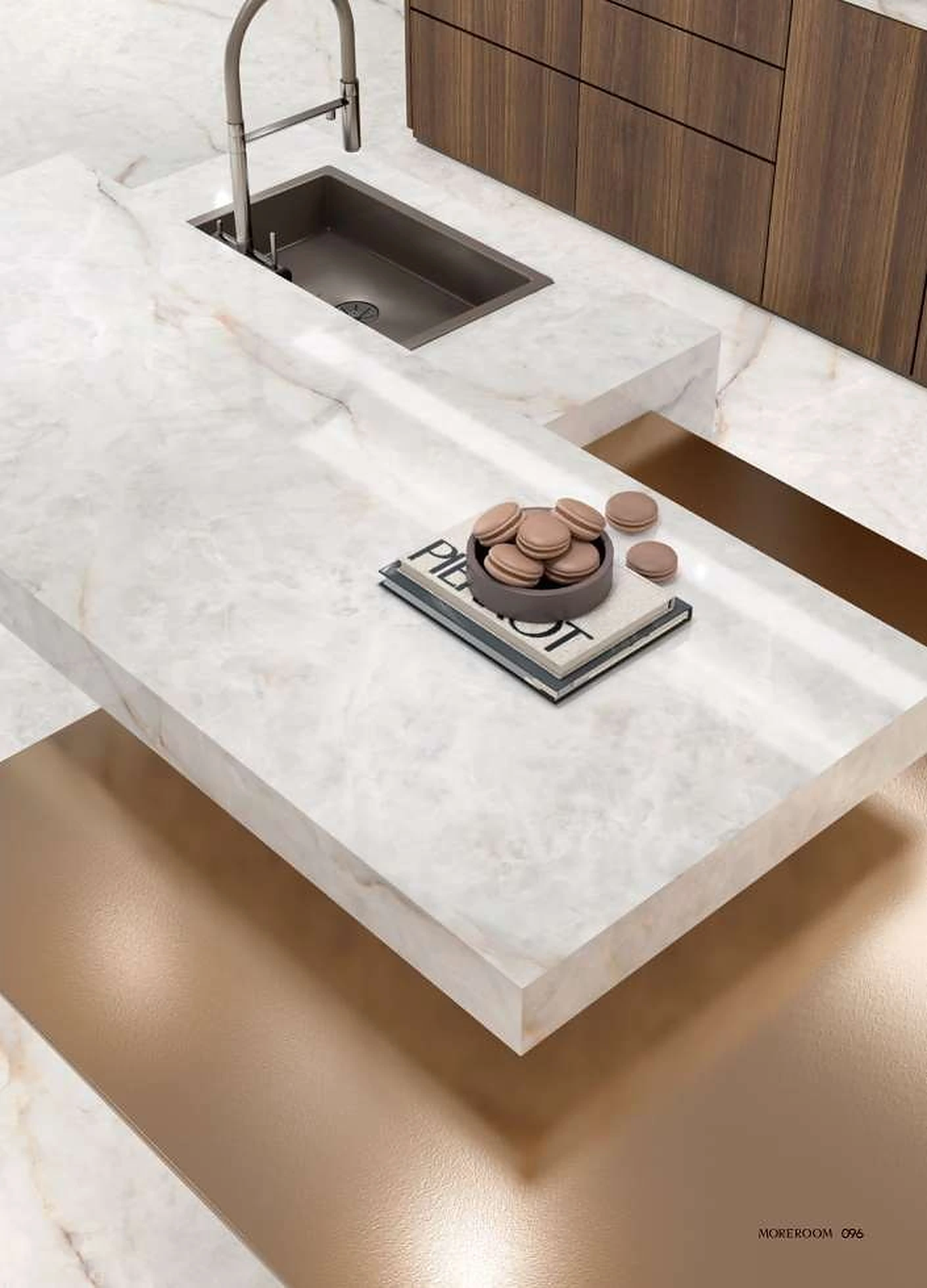 Cristallo Lumix sintered stone installed