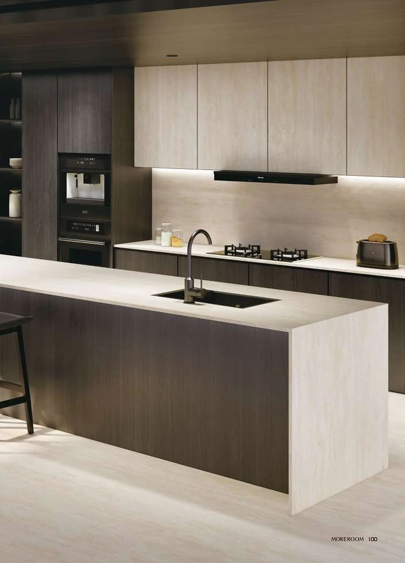 Classic Travertino sintered stone installed